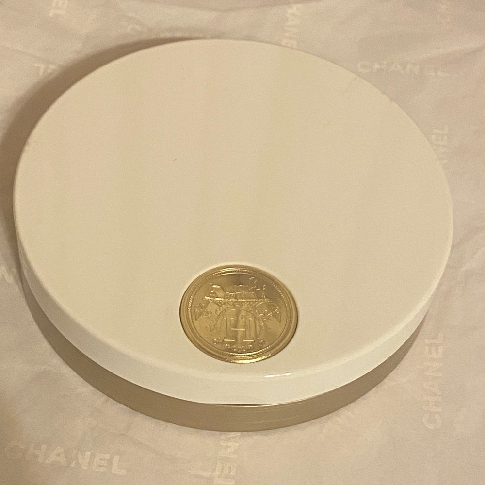 New authentic Hermes H Trio healthy glow mineral powder, Tottori - Picture 2 of 11